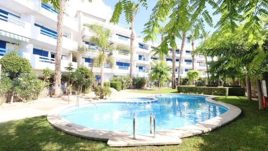 63m² apartment for sale, Alicante, Spain No. 2428