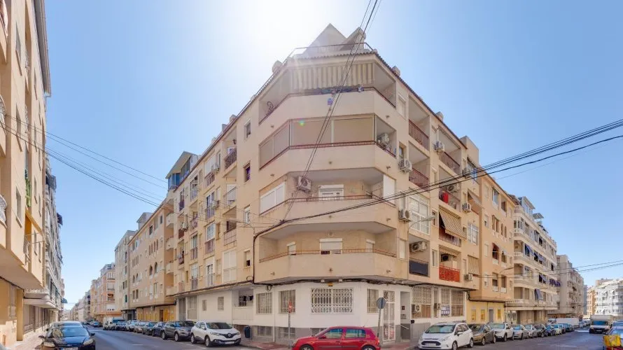 24m² apartment for sale, Torrevieja, Spain No. 2577 № 6