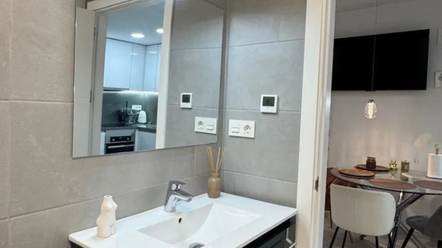 1 bedroom apartment for sale, Torrevieja, Spain No. 2608 № 12