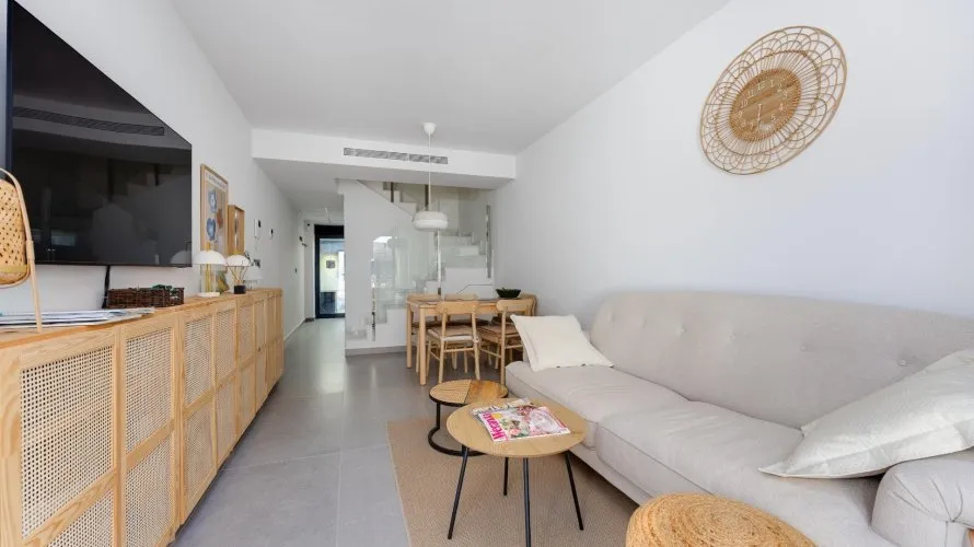 2 bedrooms house for sale, Guardamar del Segura, Spain No. 2610 № 25