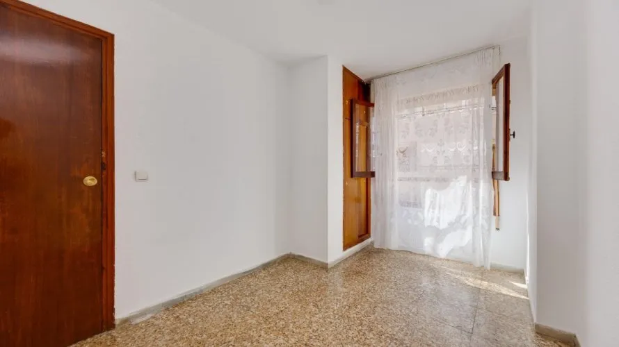 105m² apartment for sale, Torrevieja, Spain No. 2709 № 7