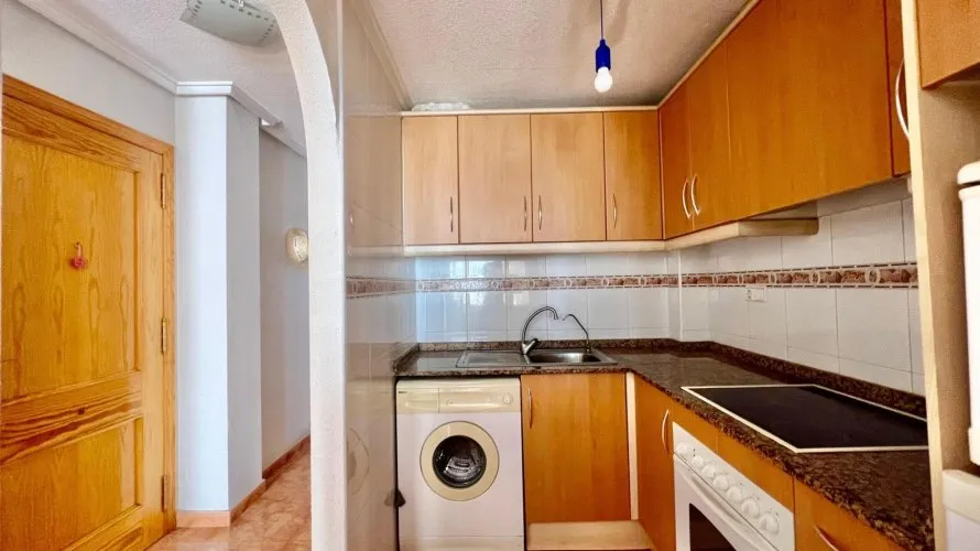1 bedroom apartment for sale, Torrevieja, Spain No. 2623 № 14