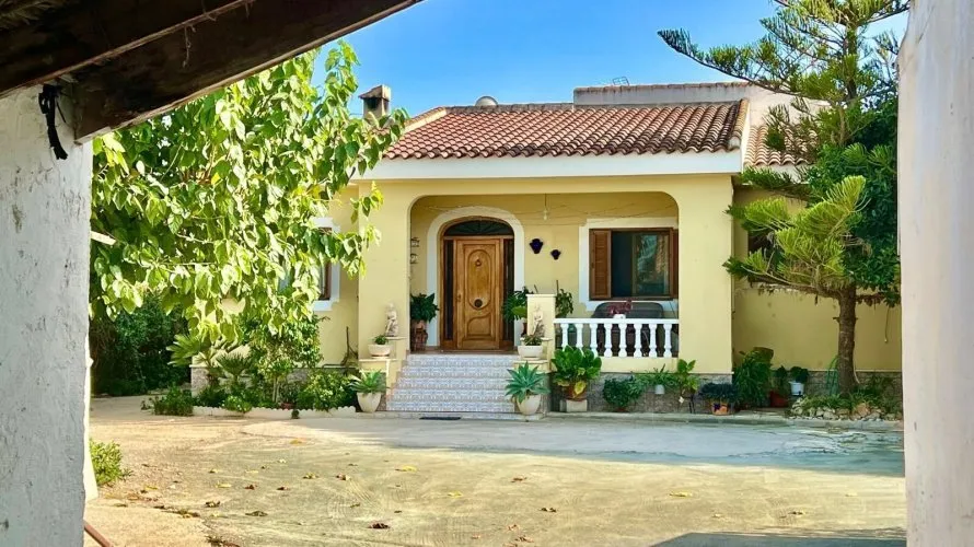 3 bedrooms villa for sale, Daya Vieja, Spain No. 2538 № 27