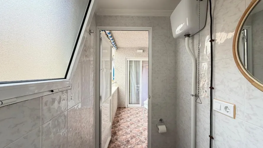 2 bedrooms apartment for sale, Torrevieja, Spain No. 2636