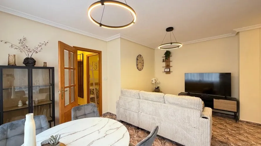 2 bedrooms apartment for sale, Torrevieja, Spain No. 2636 № 17