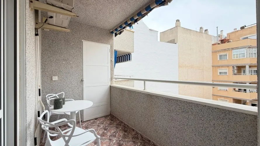 2 bedrooms apartment for sale, Torrevieja, Spain No. 2636 № 12