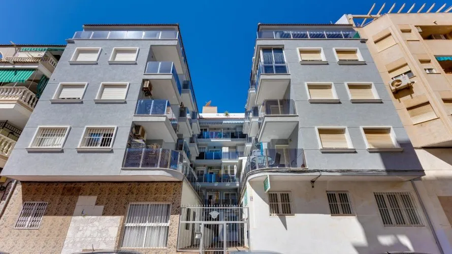 26m² apartment for sale, Torrevieja, Spain No. 2576 № 4