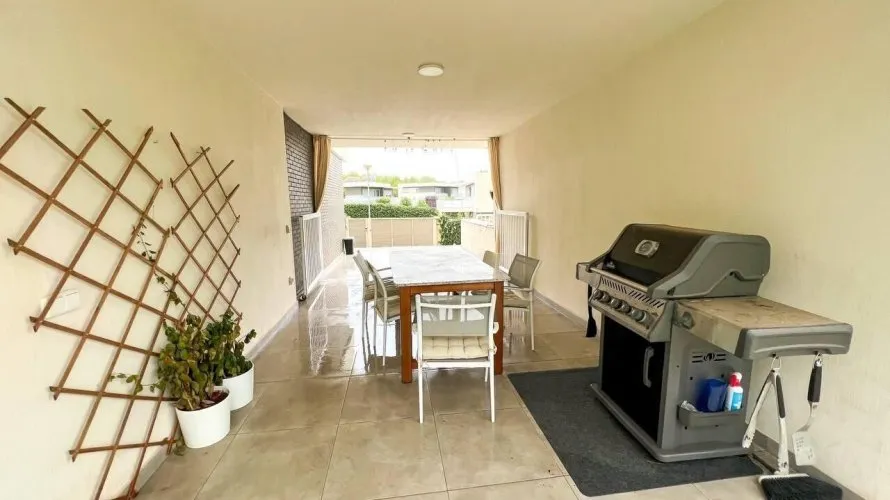 4 bedrooms apartment for sale, Chiva, Spain No. 2580 № 7