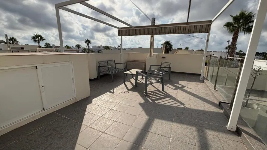 2 bedrooms house for sale, Alicante, Spain No. 2489 № 10