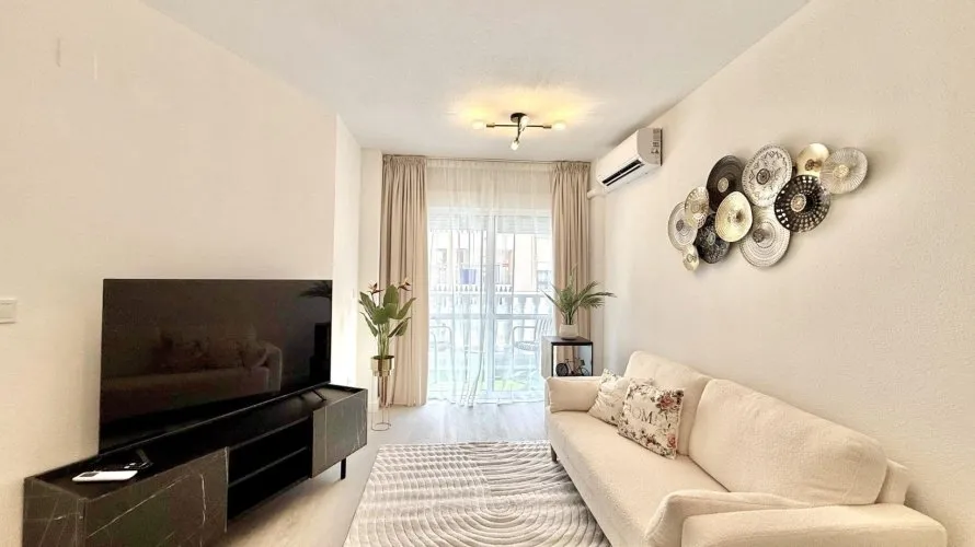 1 bedroom apartment for sale, Torrevieja, Spain No. 2557 № 24