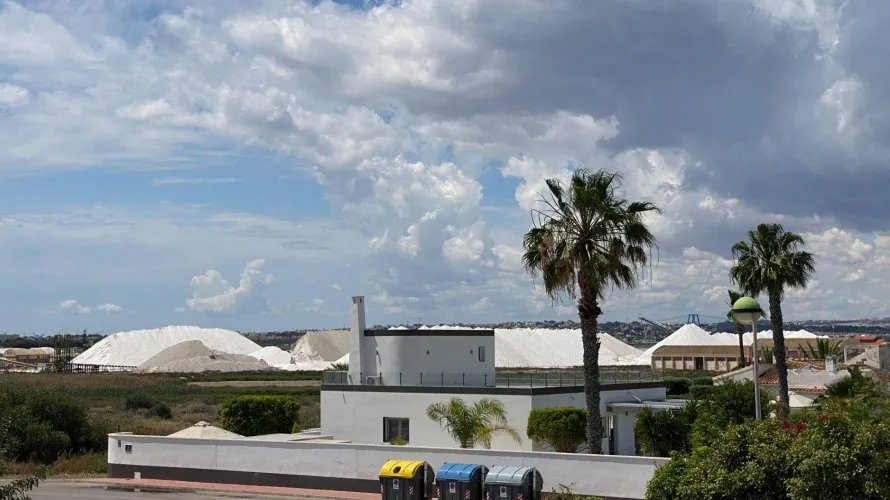 3 bedrooms apartment for sale, Torrevieja, Spain No. 2497 № 20