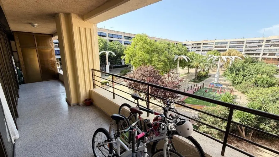 3 bedrooms apartment for sale, Guardamar del Segura, Spain No. 2565 № 2