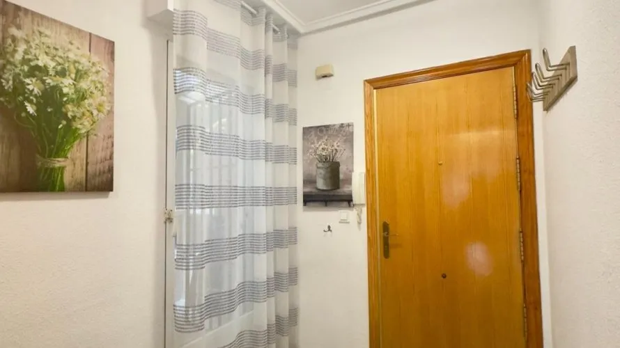 1 bedroom apartment for sale, Torrevieja, Spain No. 2612 № 8