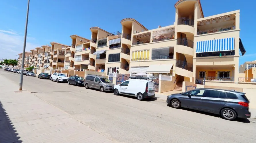1 bedroom apartment for sale, Alicante, Spain No. 2521 № 15
