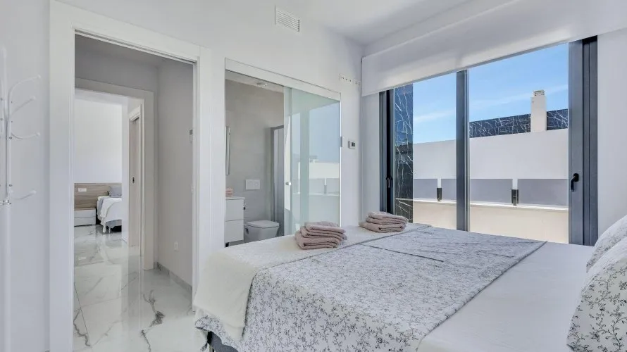 120m² villa for sale, Torrevieja, Spain No. 2591 № 9