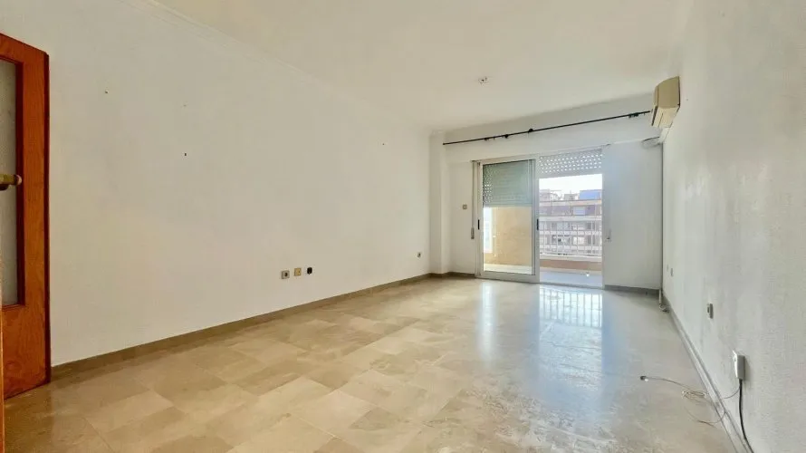 3 bedrooms apartment for sale, Torrevieja, Spain No. 2607 № 22