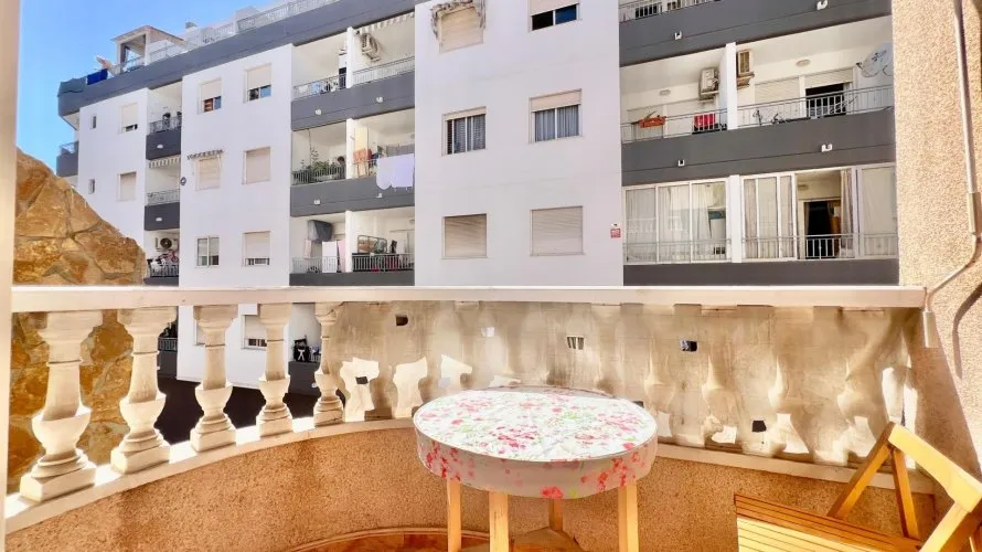 1 bedroom apartment for sale, Torrevieja, Spain No. 2623 № 23
