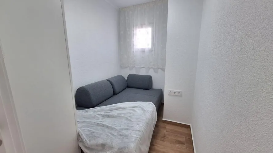 1 bedroom apartment for sale, Torrevieja, Spain No. 2642 № 3