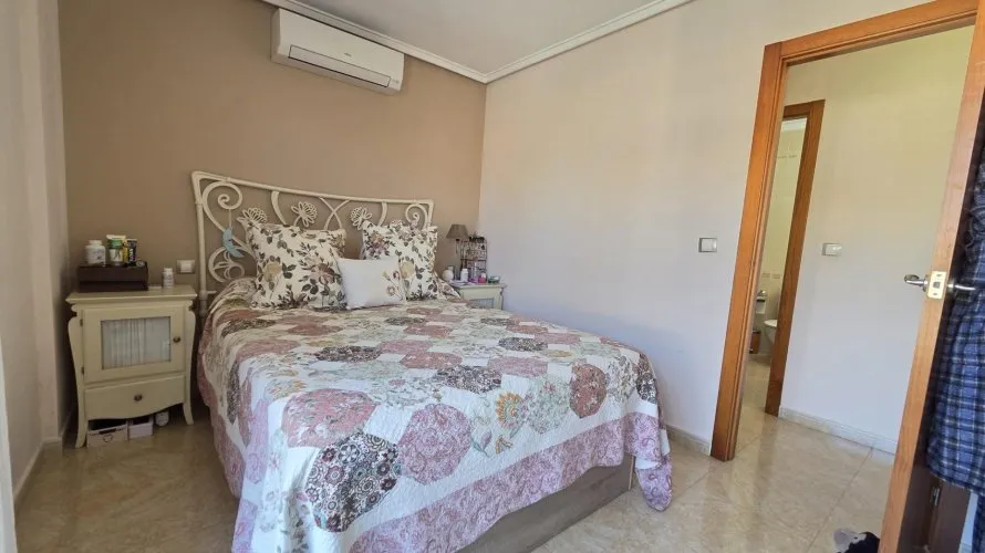 3 bedrooms house for sale, Torrevieja, Spain No. 2494 № 7