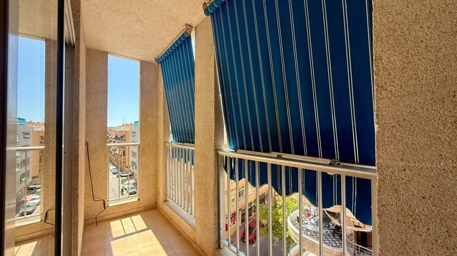 1 bedroom apartment for sale, Torrevieja, Spain No. 2566 № 22