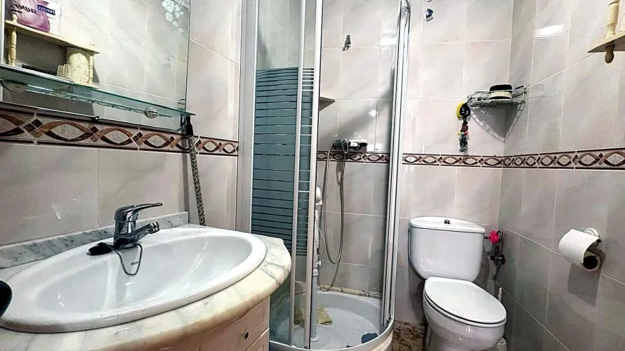 1 bedroom apartment for sale, Torrevieja, Spain No. 2582 № 7