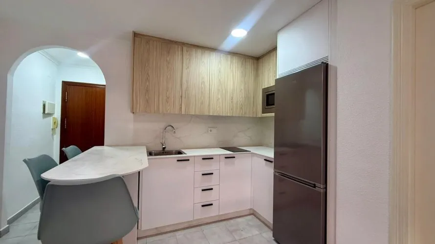 1 bedroom apartment for sale, Torrevieja, Spain No. 2566 № 19