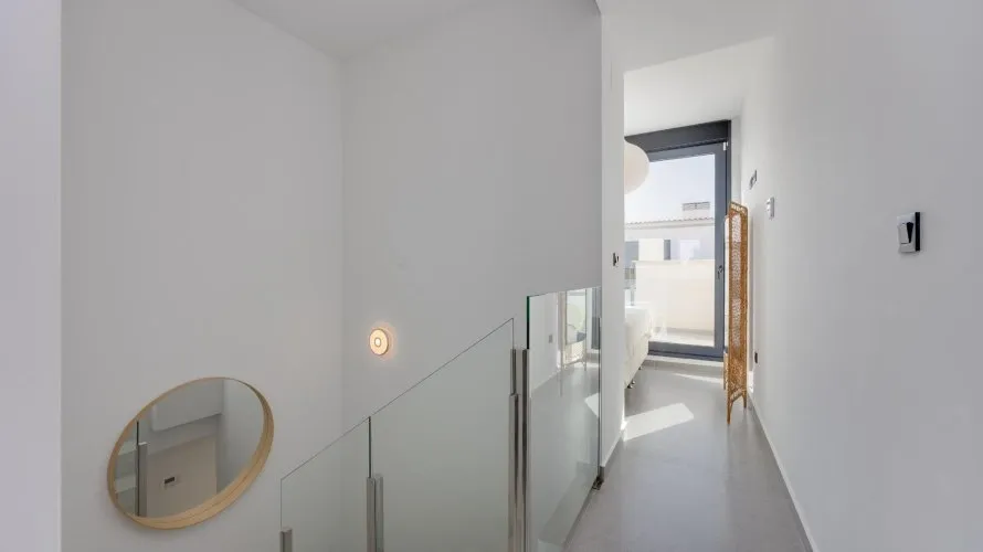 2 bedrooms house for sale, Guardamar del Segura, Spain No. 2610 № 6