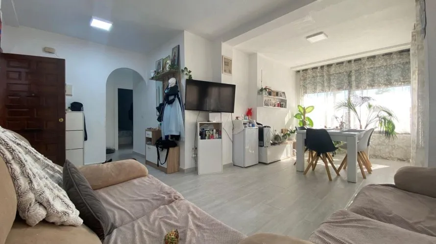 3 bedrooms apartment for sale, Torrevieja, Spain No. 2570 № 17