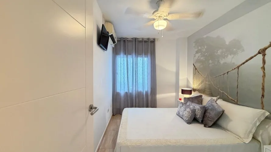 2 bedrooms apartment for sale, Torrevieja, Spain No. 2613 № 11