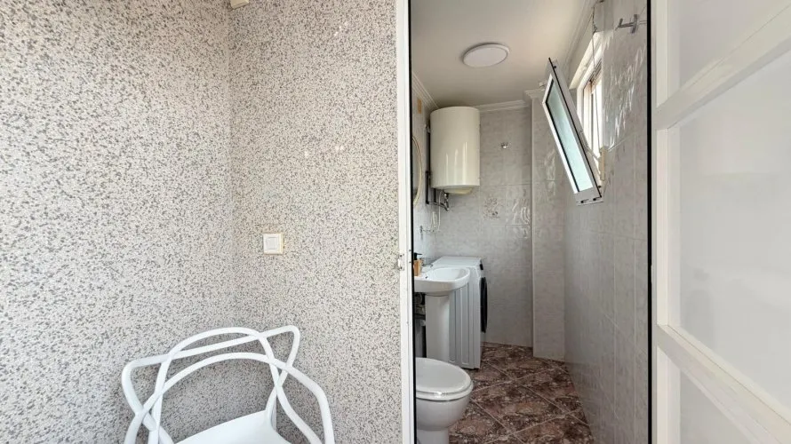 2 bedrooms apartment for sale, Torrevieja, Spain No. 2636 № 10