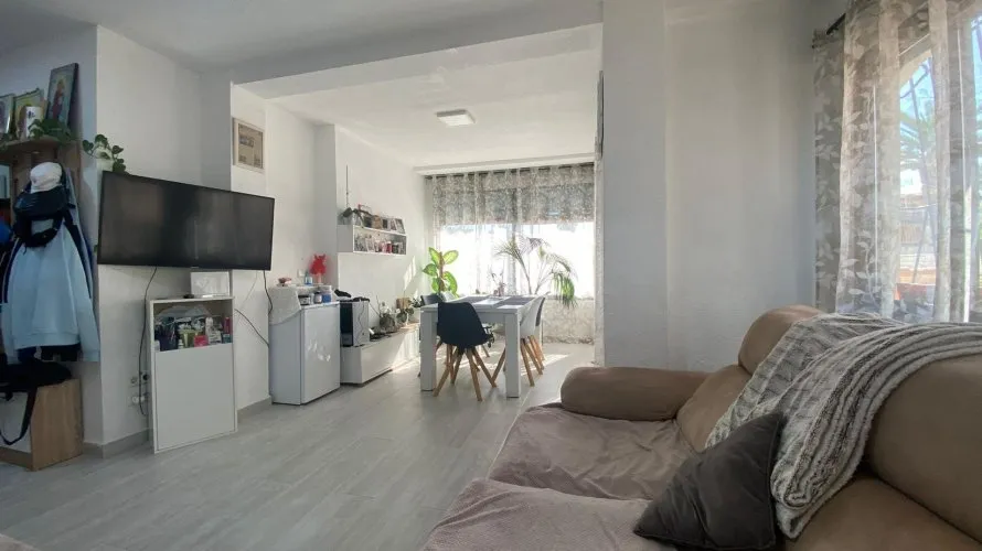 3 bedrooms apartment for sale, Torrevieja, Spain No. 2570 № 19