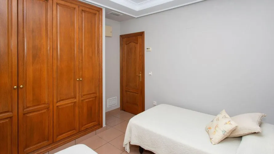 180m² villa for sale, Torrevieja, Spain No. 2595 № 4