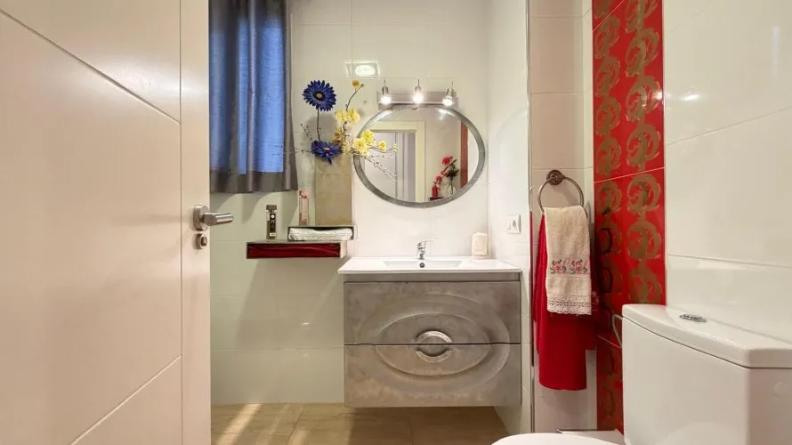 2 bedrooms apartment for sale, Torrevieja, Spain No. 2613 № 24