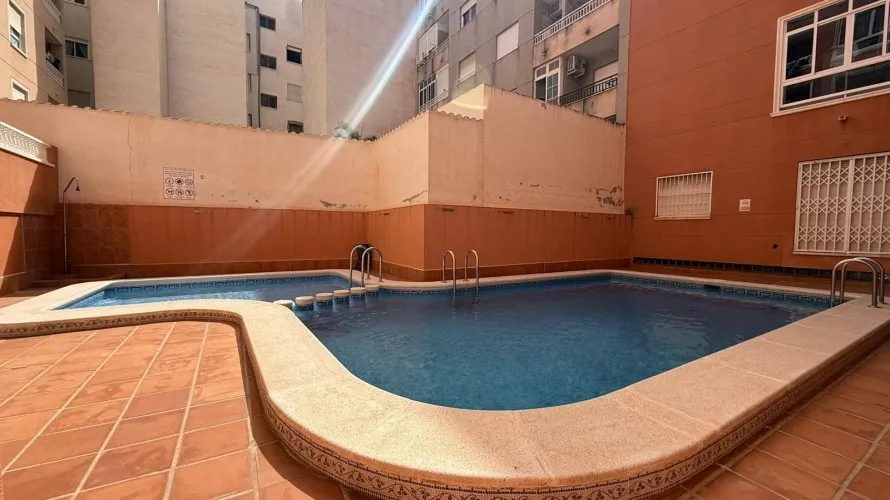2 bedrooms apartment for sale, Torrevieja, Spain No. 2528 № 19