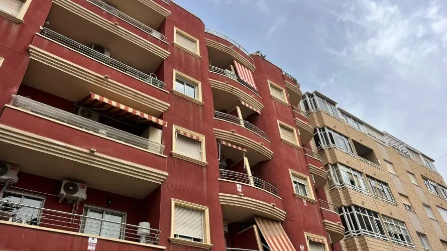 2 bedrooms apartment for sale, Torrevieja, Spain No. 2583 № 14