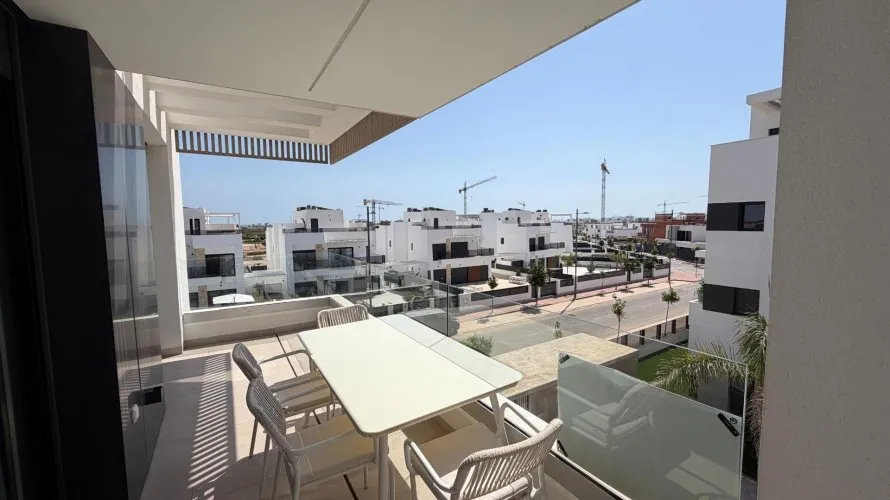 2 bedrooms apartment for sale, Los Alcazares, Spain No. 2604 № 9