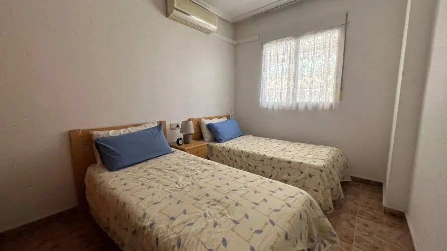 2 bedrooms apartment for sale, Torrevieja, Spain No. 2530