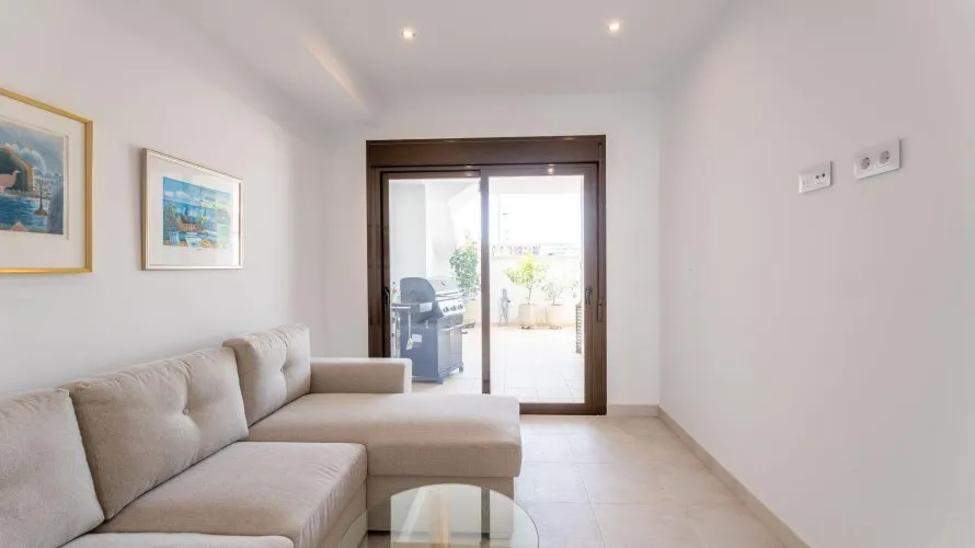 87m² apartment for sale, Las Esperanzas, Spain No. 2643