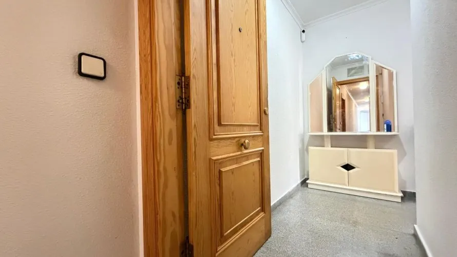 2 bedrooms apartment for sale, Torrevieja, Spain No. 2630 № 28