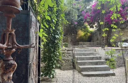 519m² house for sale, Calvarrasa de Abajo, Spain No. 2552