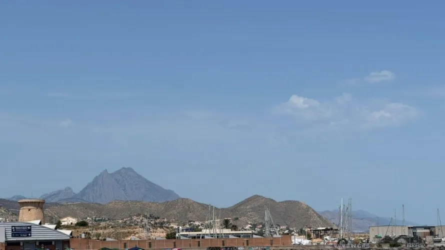 79m² apartment for sale, El Campello, Spain No. 2673