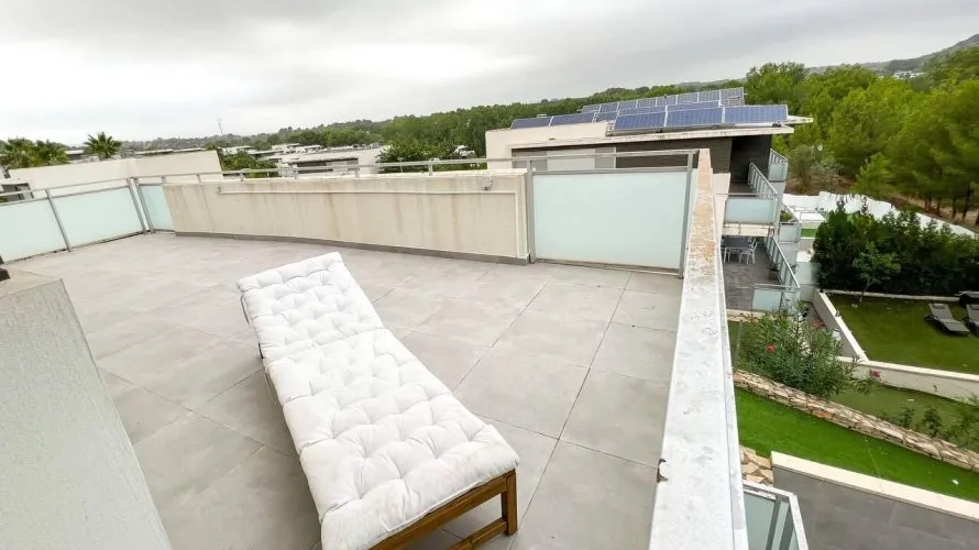 4 bedrooms apartment for sale, Chiva, Spain No. 2580 № 25