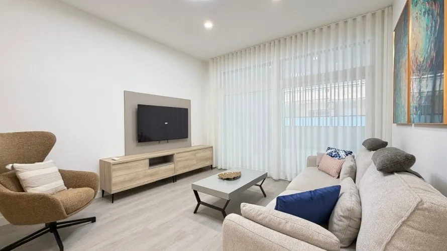 2 bedrooms apartment for sale, Torrevieja, Spain No. 2664 № 13