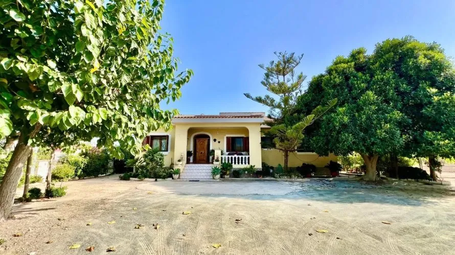 3 bedrooms villa for sale, Daya Vieja, Spain No. 2538 № 26