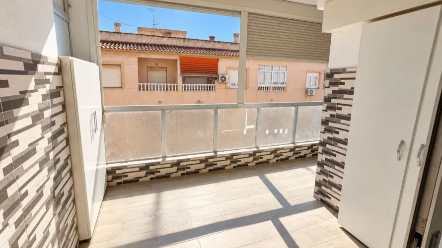 78m² apartment for sale, Torrevieja, Spain No. 2817 № 11