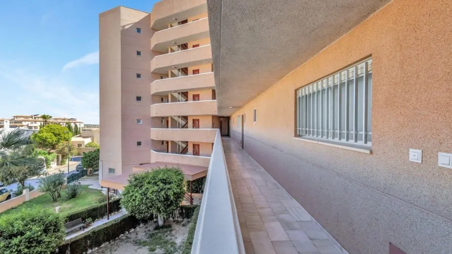 93m² apartment for sale, La Regia, Spain No. 2810 № 3