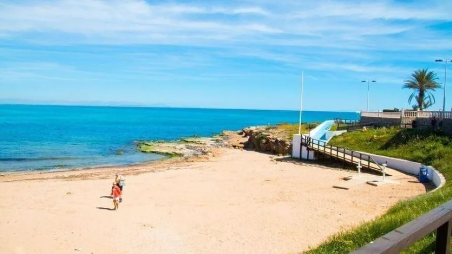 48m² apartment for sale, Torrevieja, Spain No. 2789 № 2