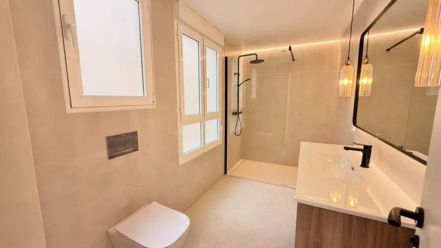 3 bedrooms apartment for sale, Torrevieja, Spain No. 2812 № 13