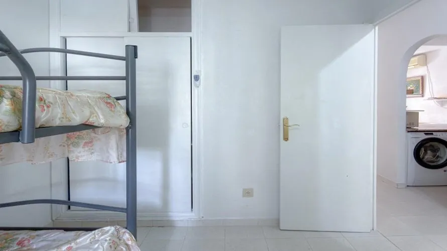 1 bedroom apartment for sale, Torrevieja, Spain No. 2890 № 4