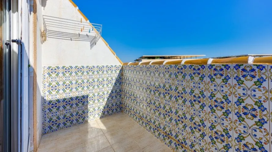 61m² penthouse for sale, Torrevieja, Spain No. 2744 № 8